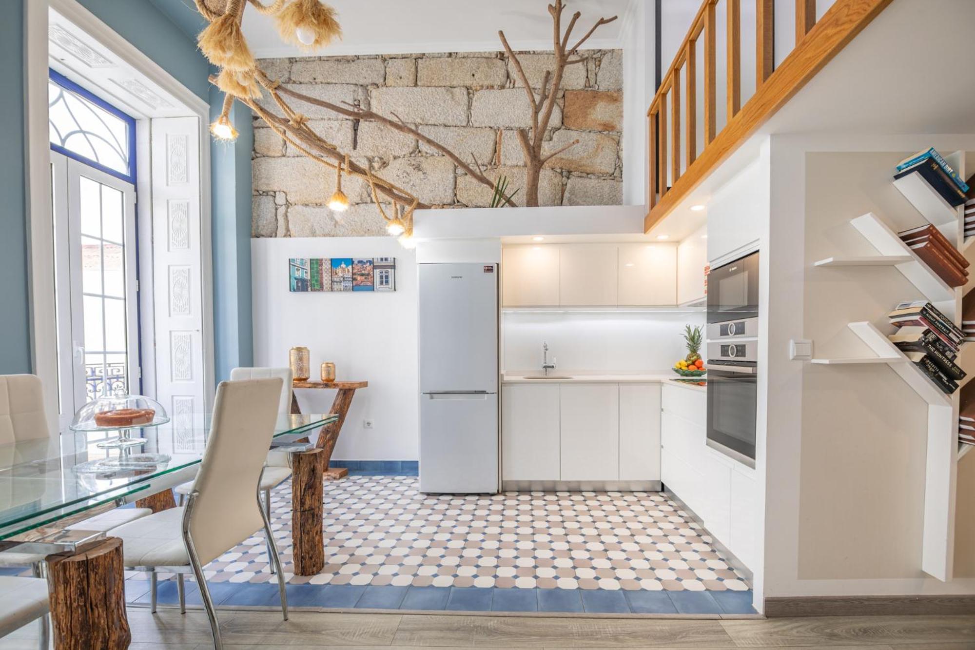 Apartamento Deluxe Spacious Flats W Mezzanine By Host Wise OOporto Exterior foto