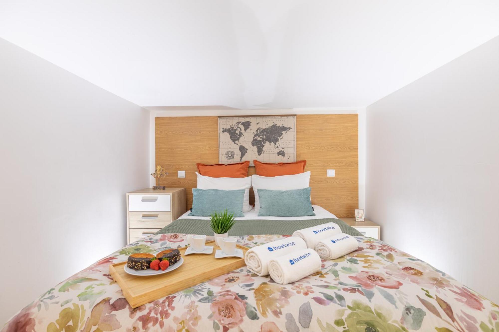 Apartamento Deluxe Spacious Flats W Mezzanine By Host Wise OOporto Exterior foto